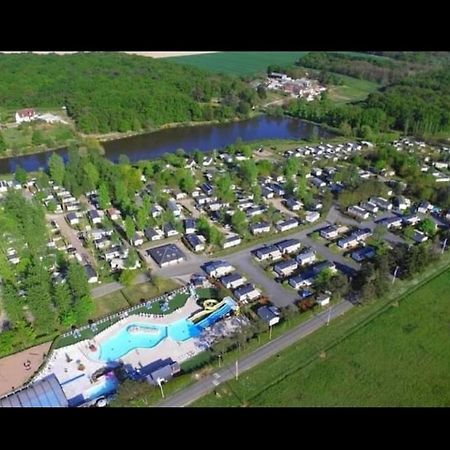 Assist' Mobil Home 397 - Mobil Home 3 Chambres 2 Salles De Bain , Au Calme 翁赞 外观 照片