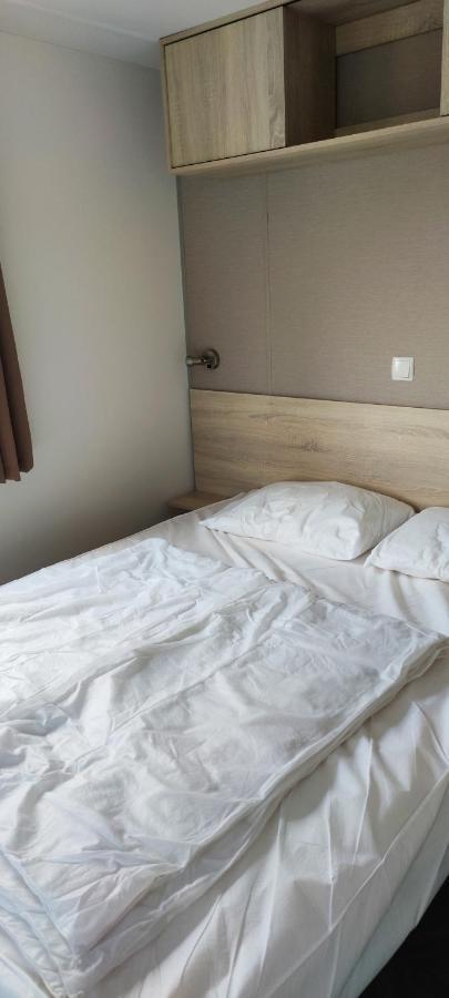Assist' Mobil Home 397 - Mobil Home 3 Chambres 2 Salles De Bain , Au Calme 翁赞 外观 照片